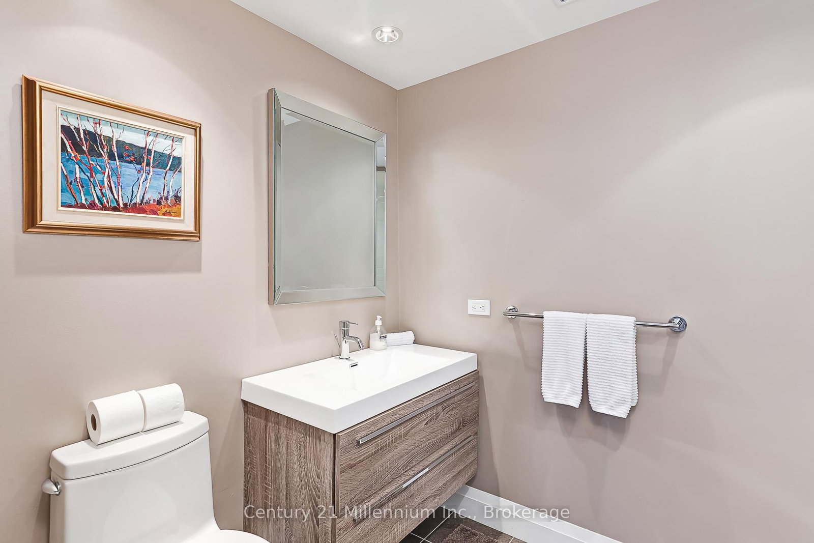 110 Fairway Court, Unit 102 - Photo 22