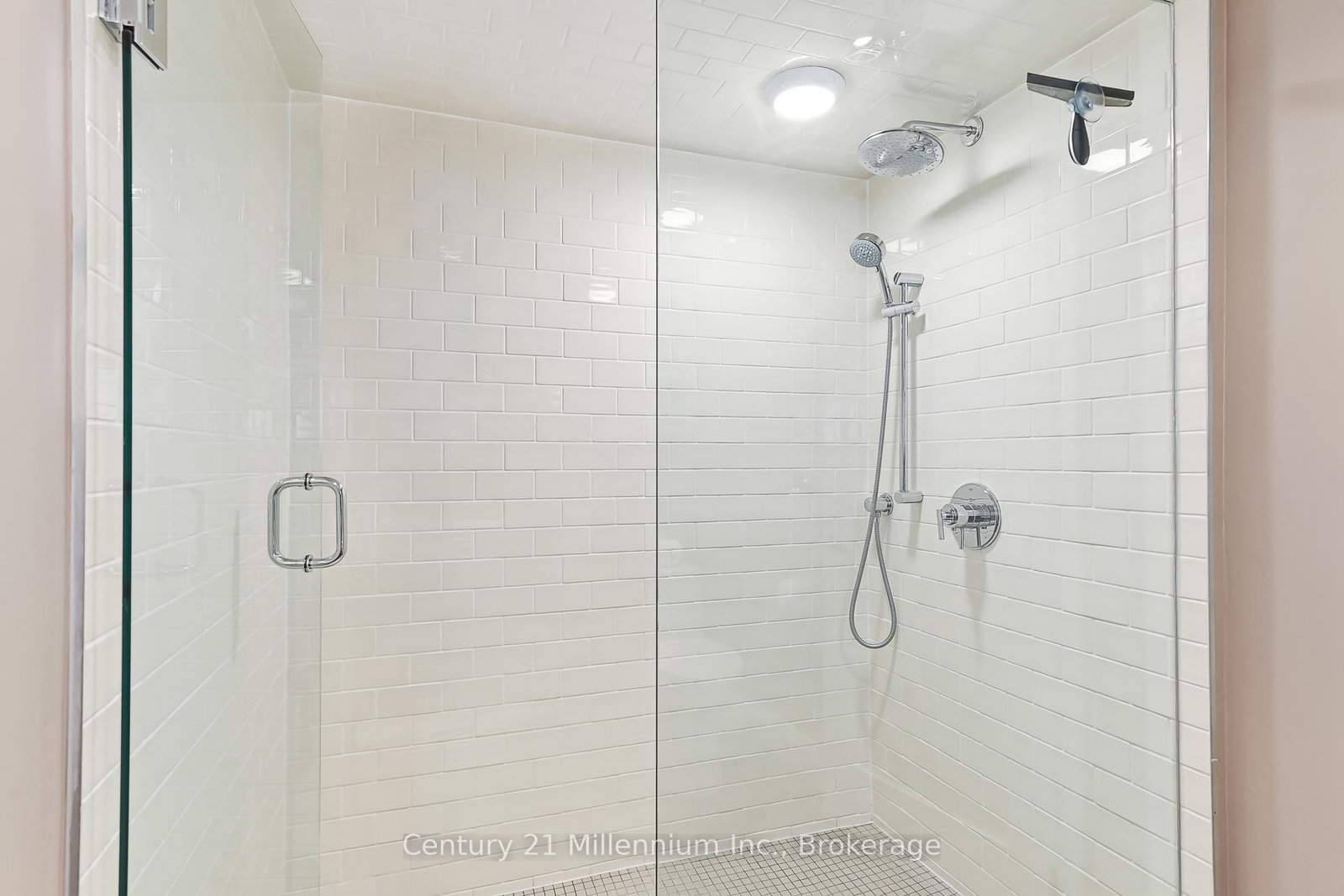 110 Fairway Court, Unit 102 - Photo 23