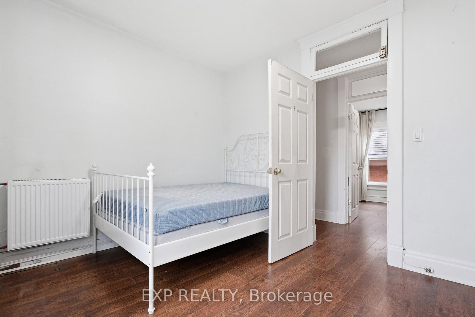 30 Regina Street N - Photo 13