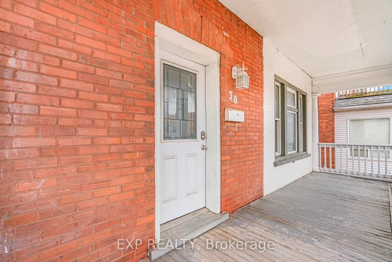 30 Regina St N, Waterloo, N2J 3A1 | Image 3