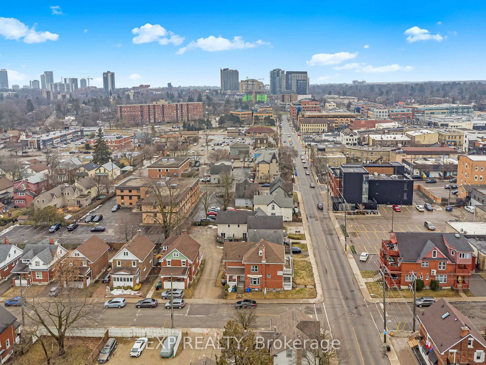 30 Regina Street N - Photo 21