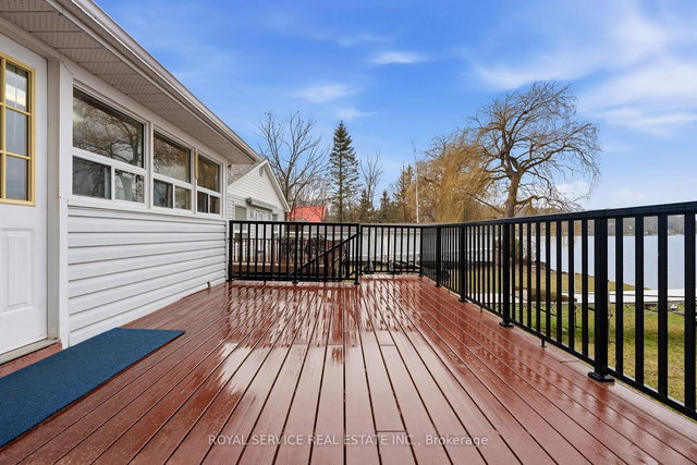 200 - 5139 Halstead Beach Road