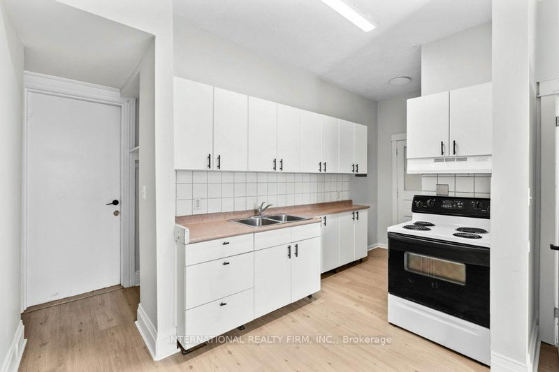 67 Ontario Ave, Hamilton, L8N 2X1 | Image 3