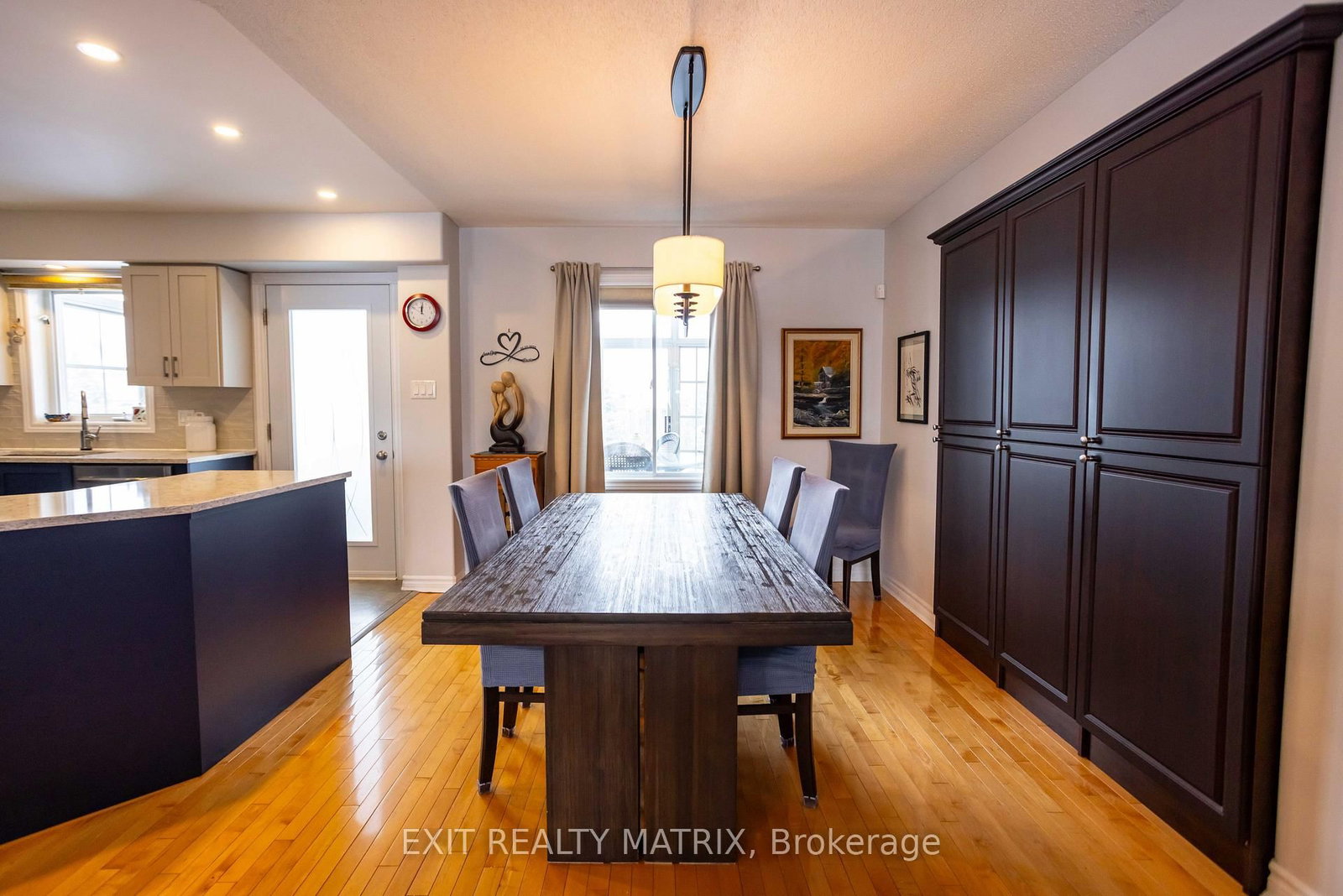 Detached House for sale at 106 Lachaine Street, Russell, Ontario, K0A 3H0 - Embrun - MLS: X12992506