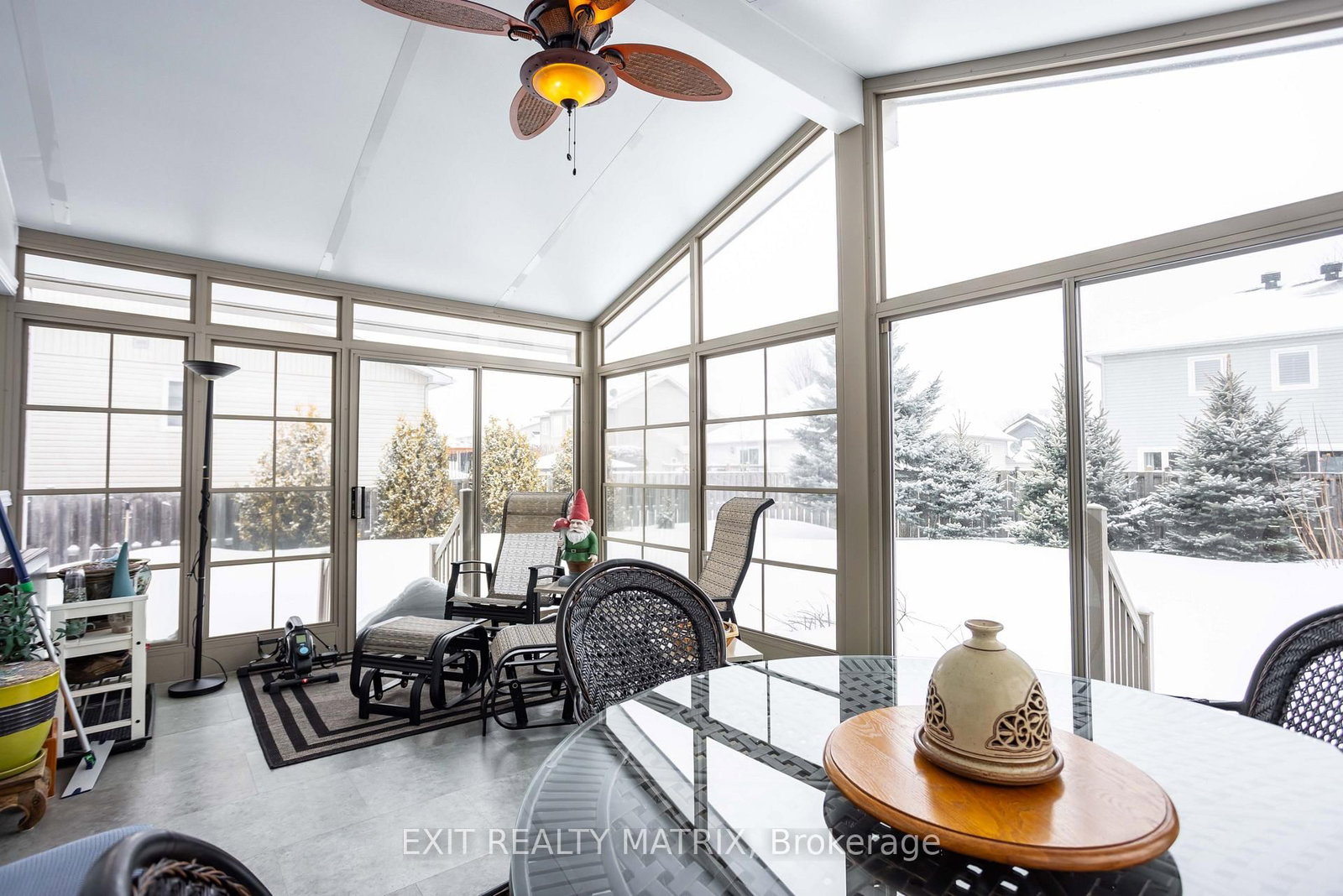 Detached House for sale at 106 Lachaine Street, Russell, Ontario, K0A 3H0 - Embrun - MLS: X12992506