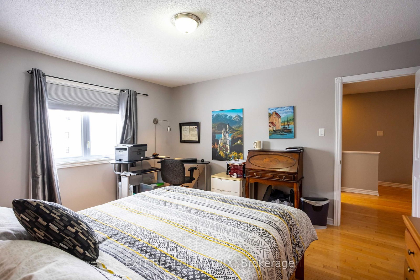 Detached House for sale at 106 Lachaine Street, Russell, Ontario, K0A 3H0 - Embrun - MLS: X12992506