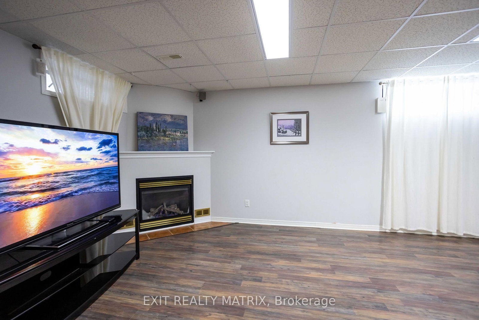 Detached House for sale at 106 Lachaine Street, Russell, Ontario, K0A 3H0 - Embrun - MLS: X12992506