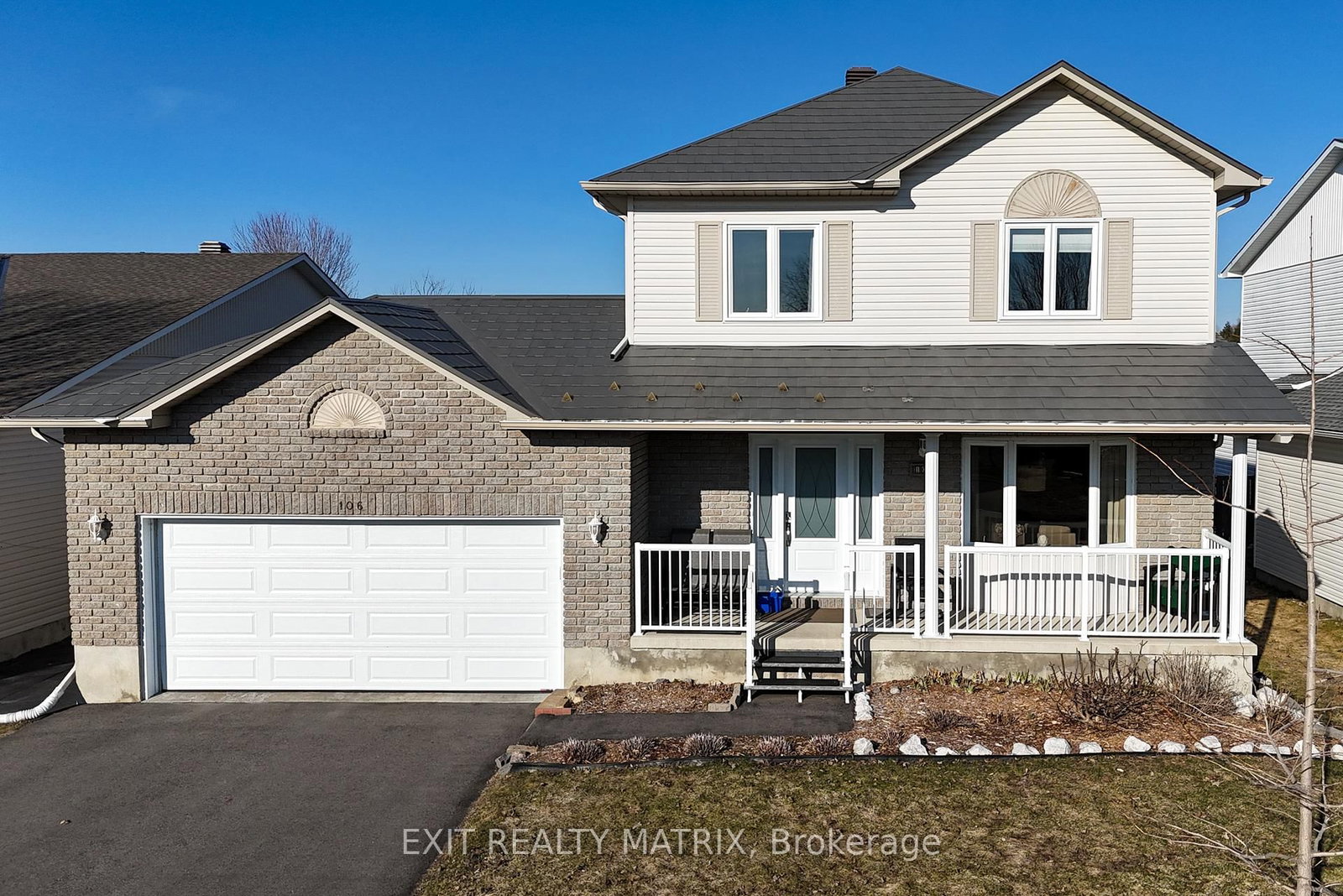 Detached House for sale at 106 Lachaine Street, Russell, Ontario, K0A 3H0 - Embrun - MLS: X12992506