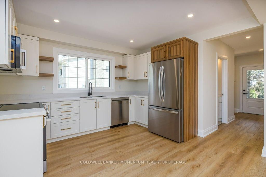 Detached House for sale at 1105 Haist Street, Pelham, Ontario, L0S 1E2 - Fonthill - MLS: X12992542