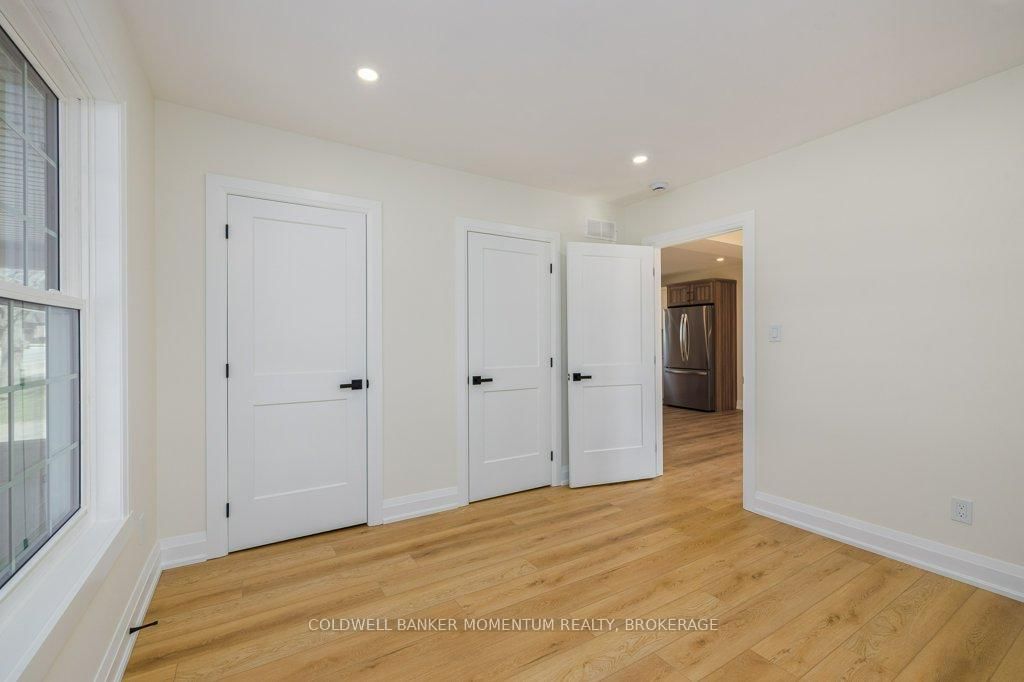 Detached House for sale at 1105 Haist Street, Pelham, Ontario, L0S 1E2 - Fonthill - MLS: X12992542