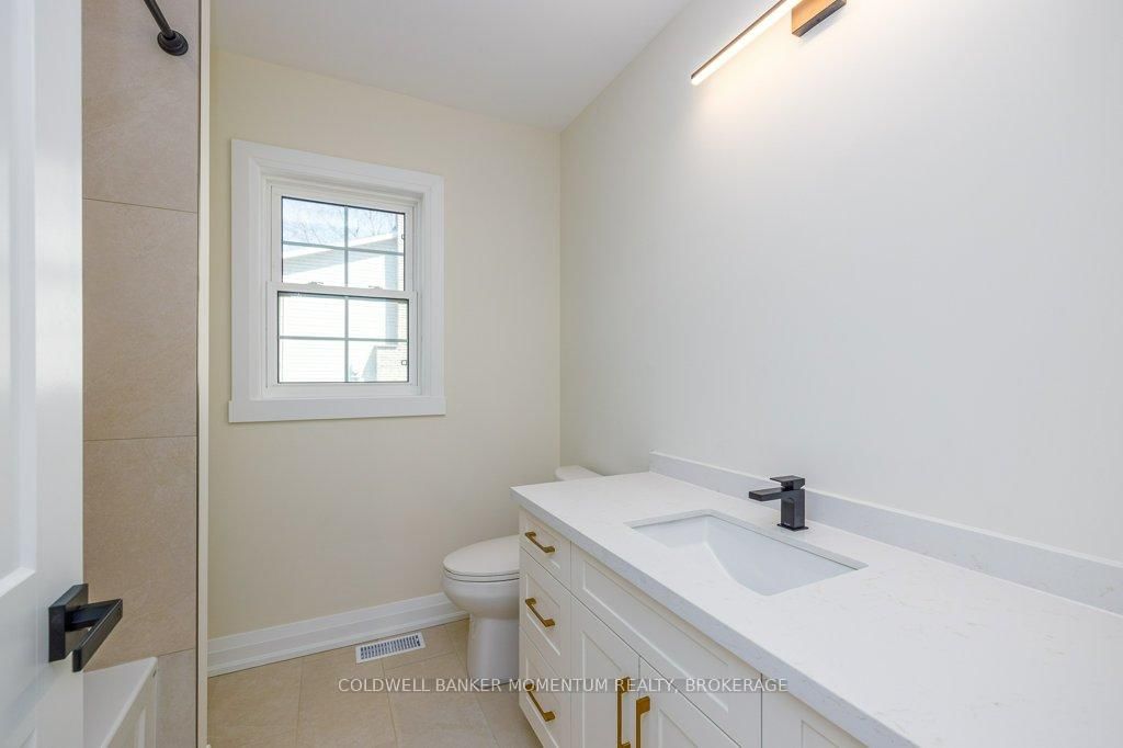 Detached House for sale at 1105 Haist Street, Pelham, Ontario, L0S 1E2 - Fonthill - MLS: X12992542