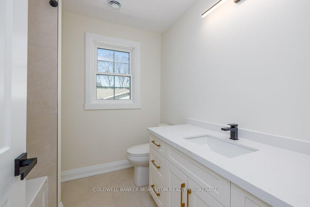 Detached House for sale at 1105 Haist Street, Pelham, Ontario, L0S 1E2 - Fonthill - MLS: X12992542