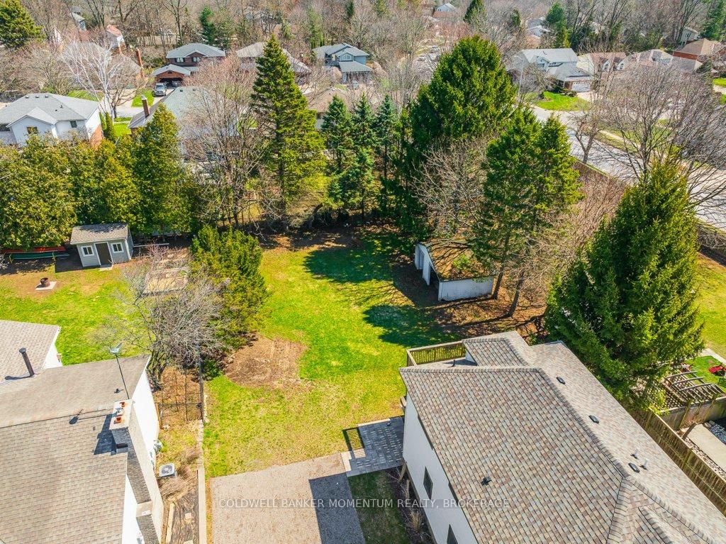 Detached House for sale at 1105 Haist Street, Pelham, Ontario, L0S 1E2 - Fonthill - MLS: X12992542