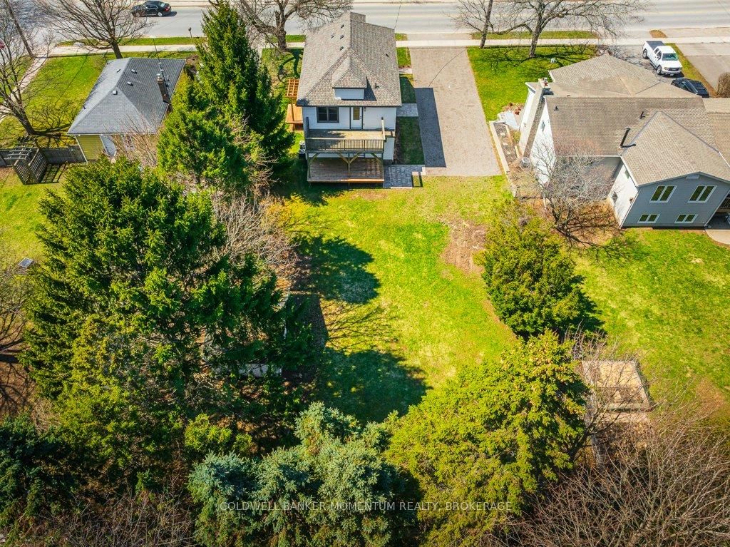 Detached House for sale at 1105 Haist Street, Pelham, Ontario, L0S 1E2 - Fonthill - MLS: X12992542