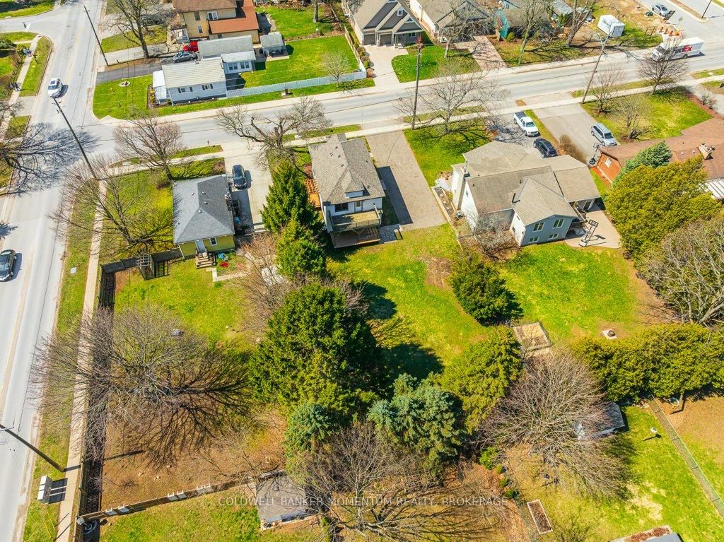 Detached House for sale at 1105 Haist Street, Pelham, Ontario, L0S 1E2 - Fonthill - MLS: X12992542