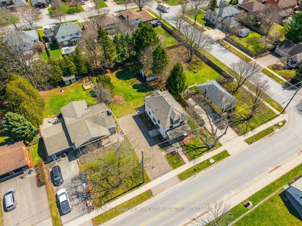 Detached House for sale at 1105 Haist Street, Pelham, Ontario, L0S 1E2 - Fonthill - MLS: X12992542