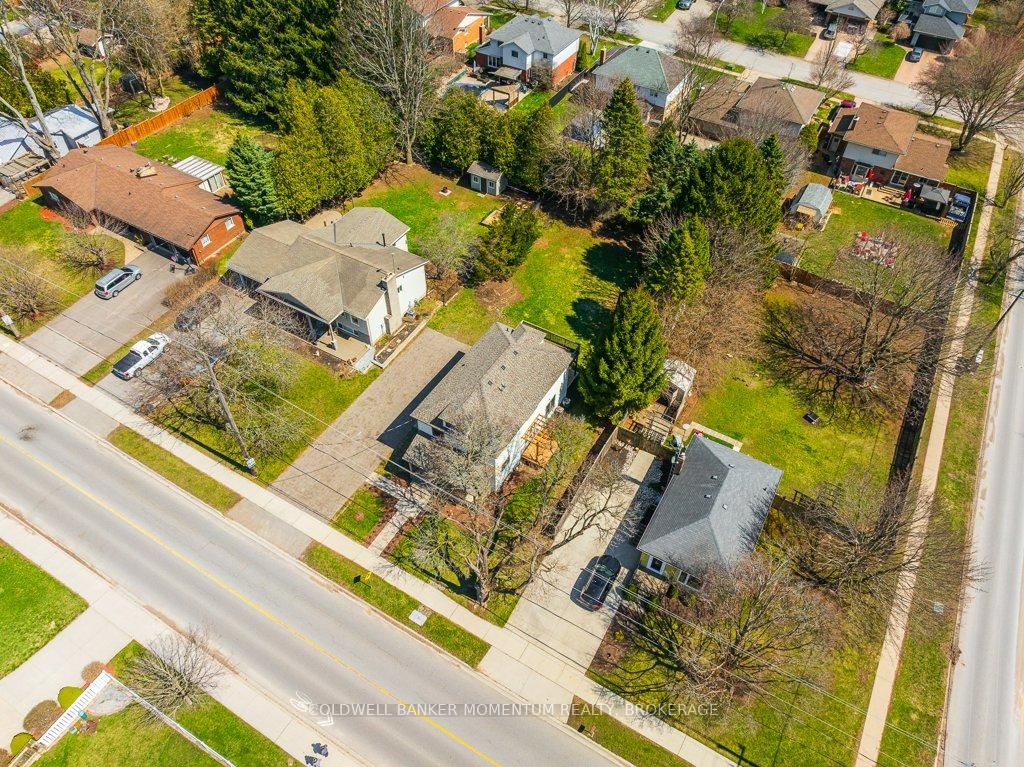 Detached House for sale at 1105 Haist Street, Pelham, Ontario, L0S 1E2 - Fonthill - MLS: X12992542