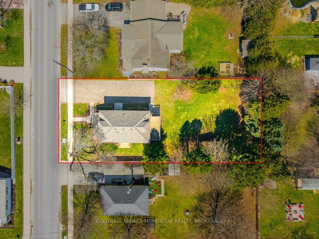 Detached House for sale at 1105 Haist Street, Pelham, Ontario, L0S 1E2 - Fonthill - MLS: X12992542