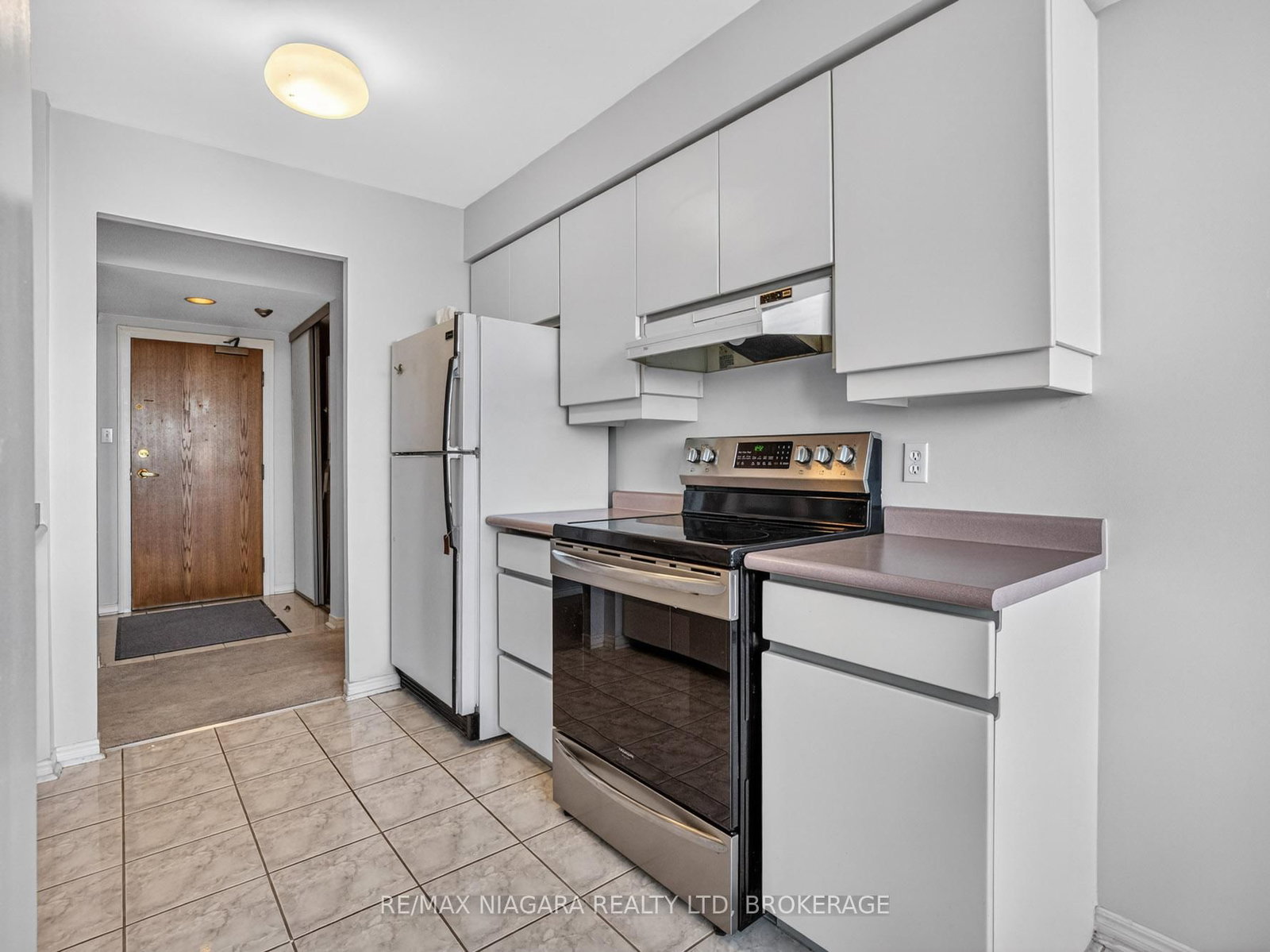 5100 Dorchester Road, Unit 701 - Photo 17