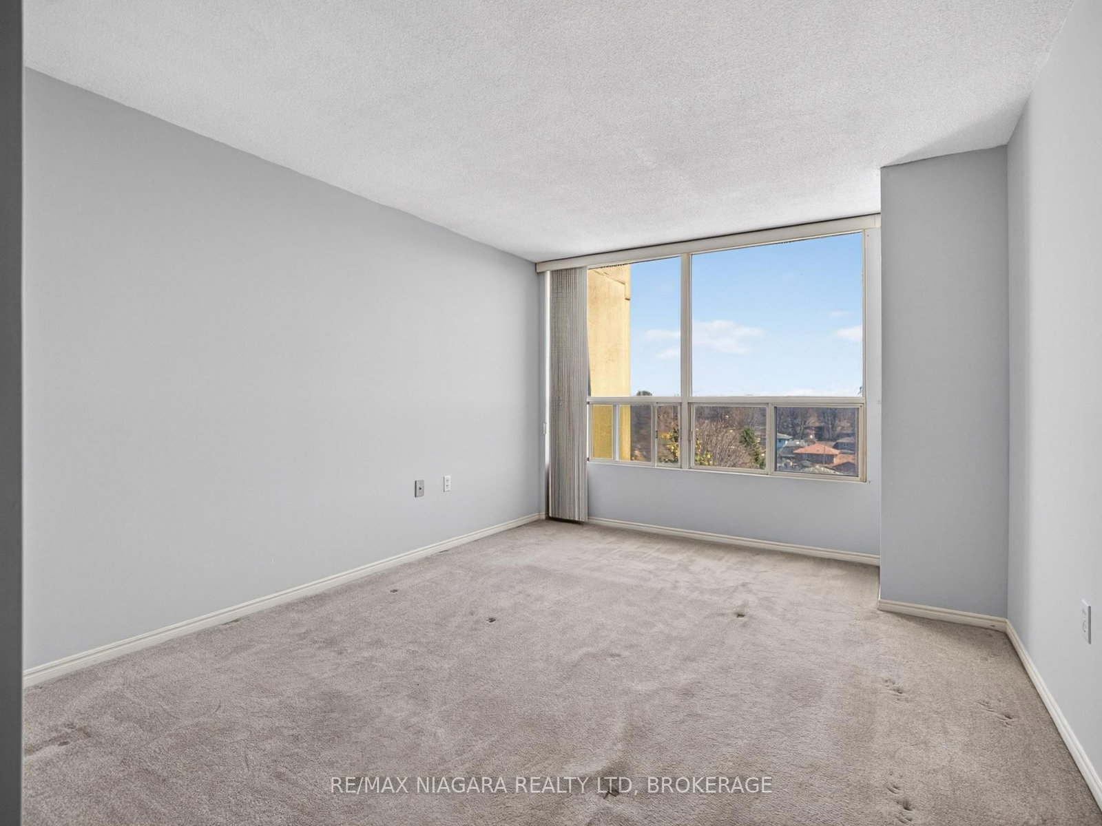 5100 Dorchester Road, Unit 701 - Photo 24