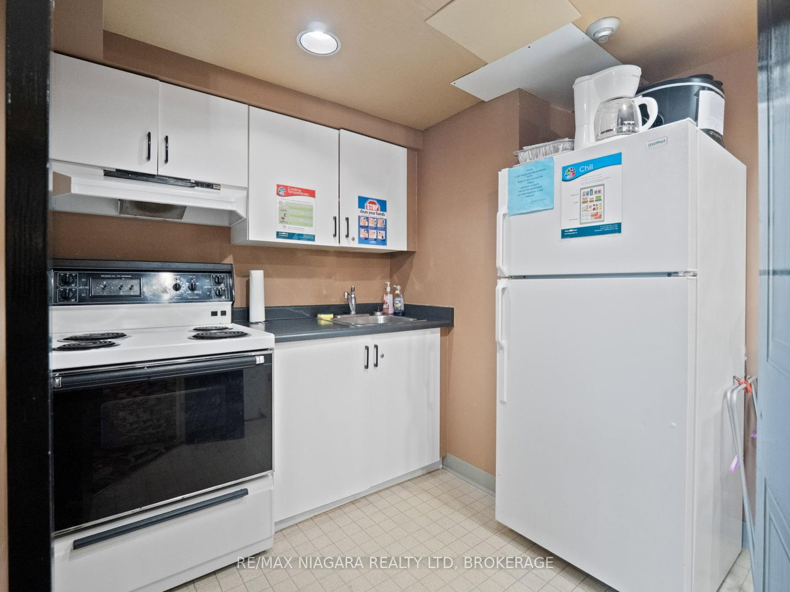 5100 Dorchester Road, Unit 701 - Photo 30