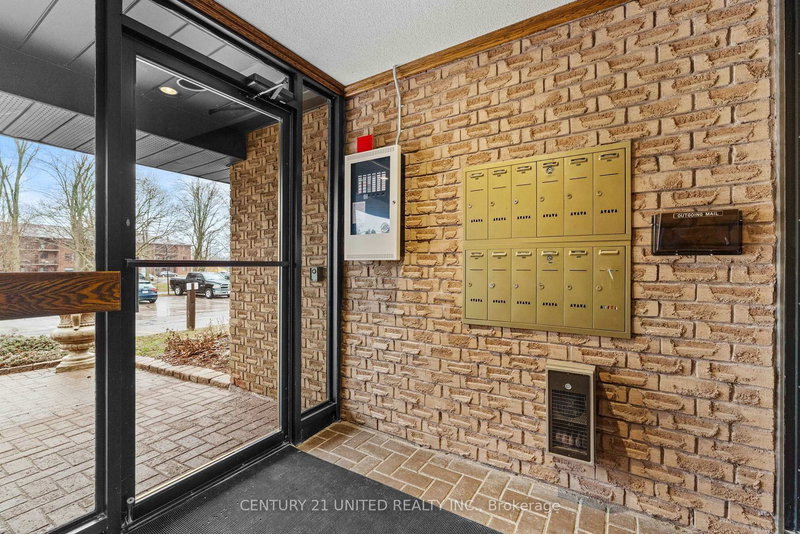 3 - 660 Whitaker St, Peterborough, K9H 7L5 | Image 3