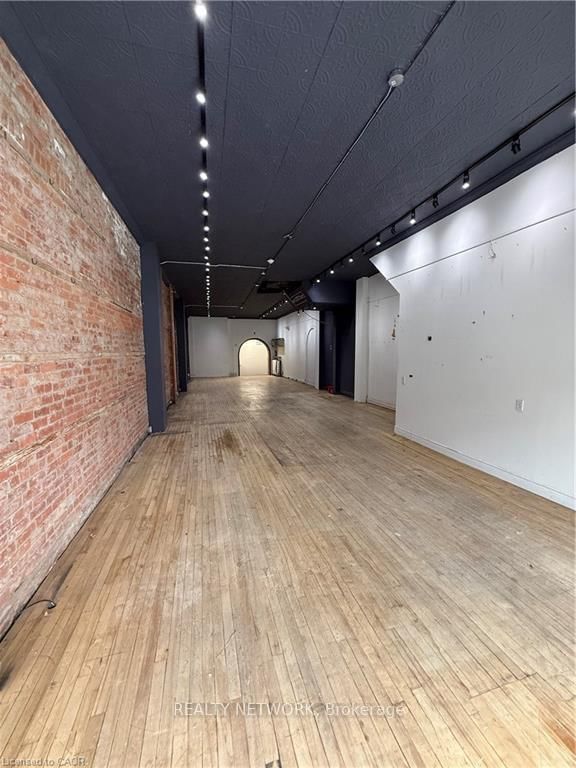 228 James Street N - Photo 3