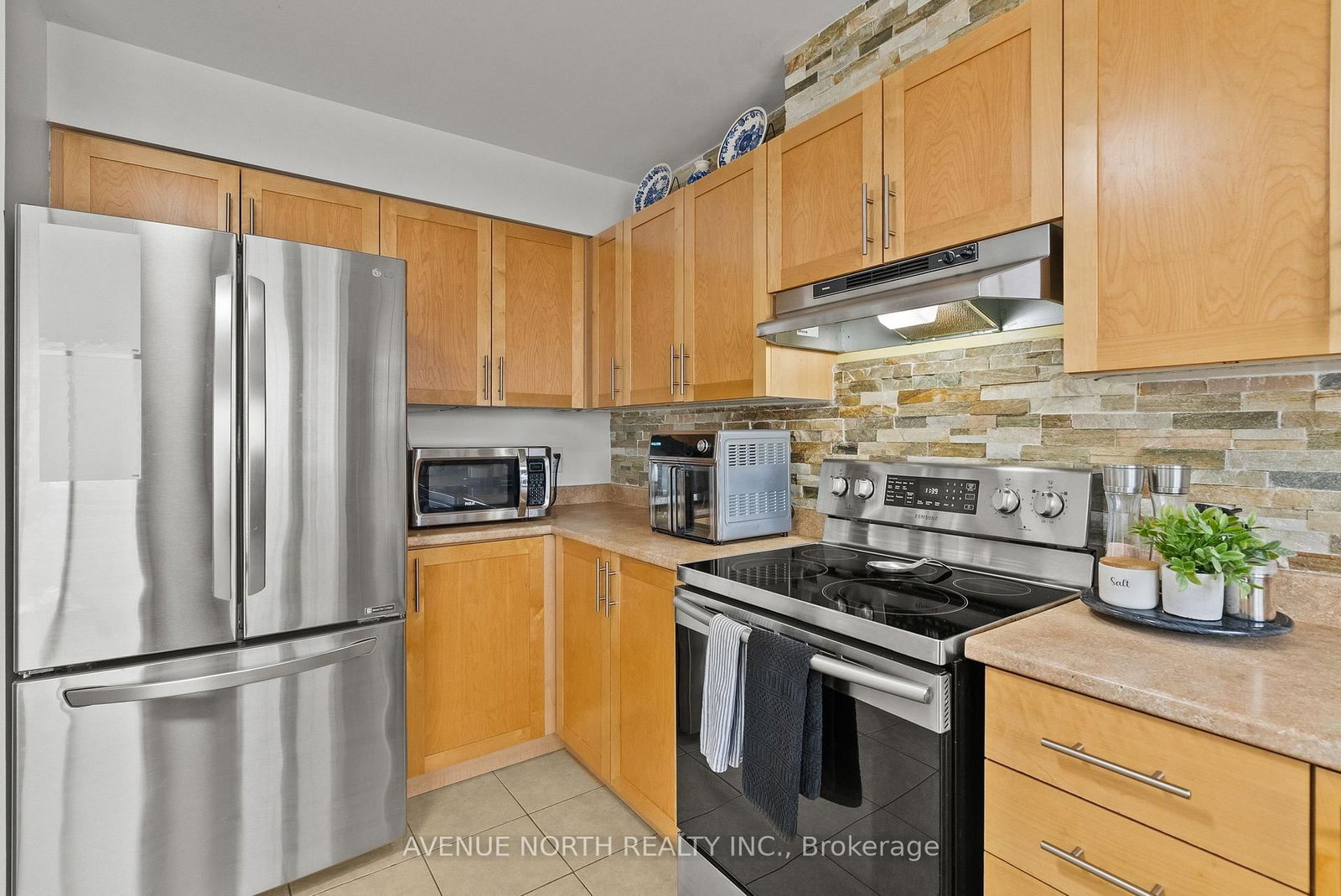 3843 STRANDHERD Drive, Unit F - Photo 10