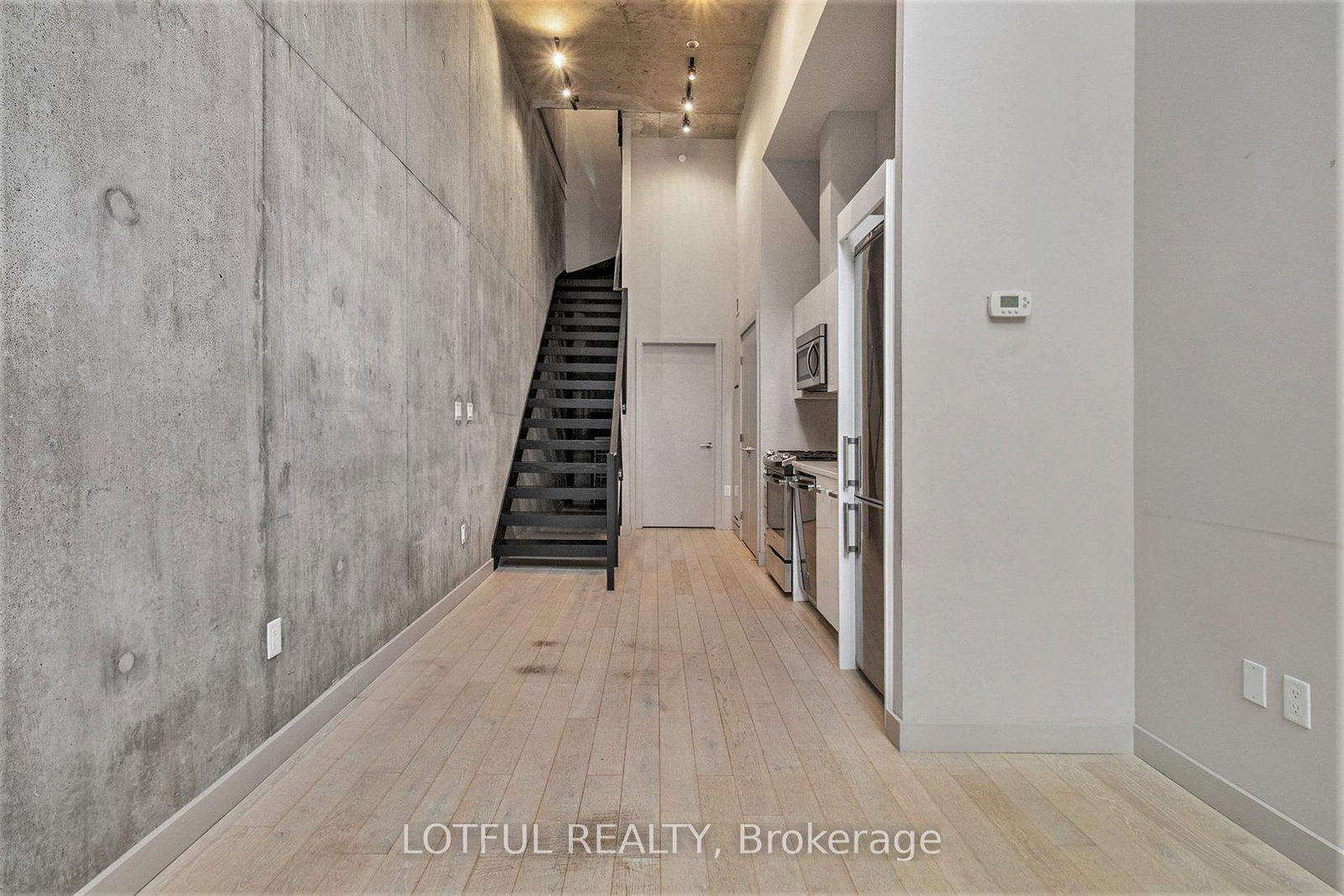 334 Gloucester Street - Photo 3