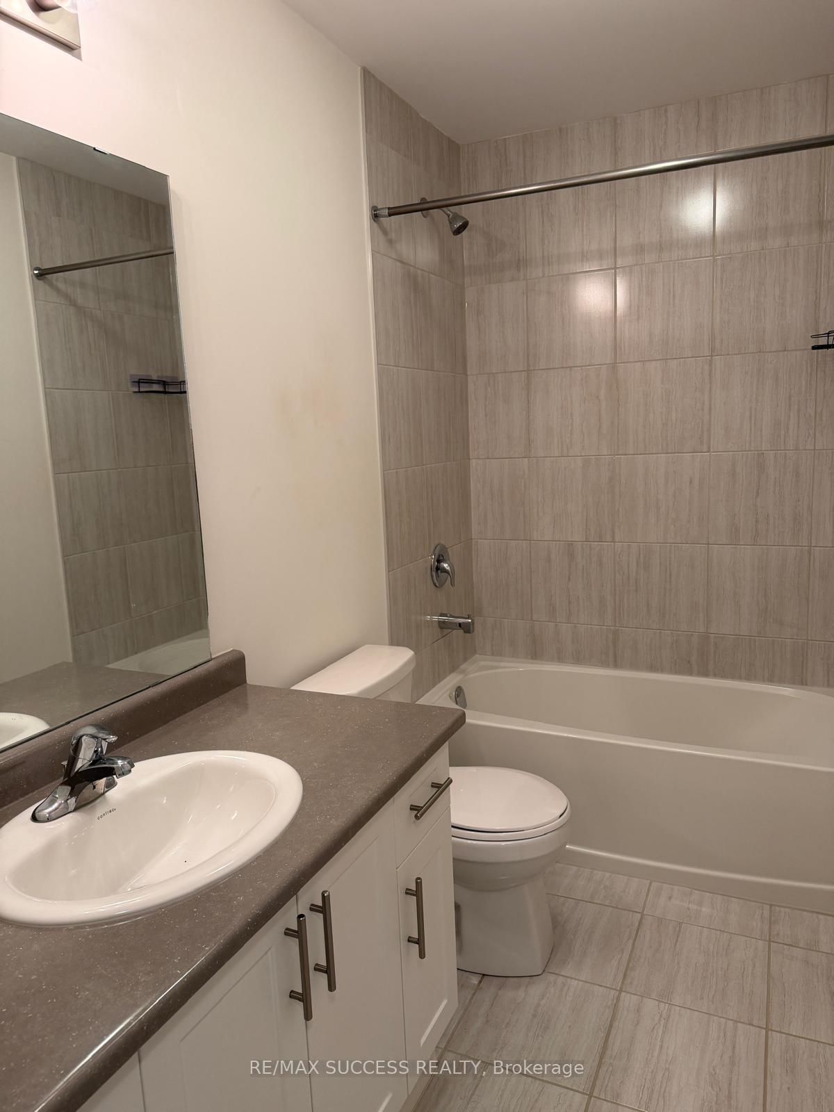 77 Diana Avenue, Unit 4 - Photo 19