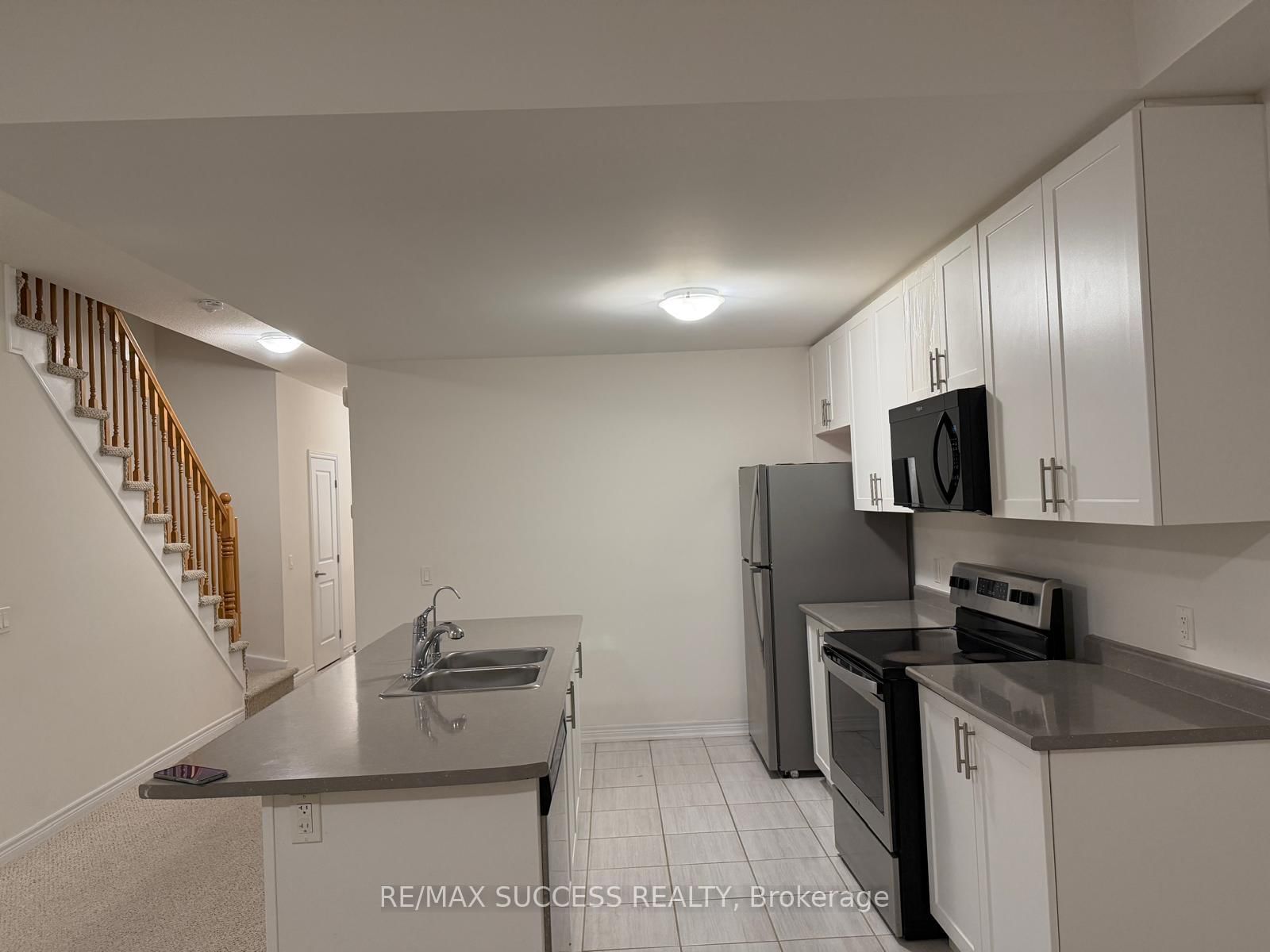 77 Diana Avenue, Unit 4 - Photo 4