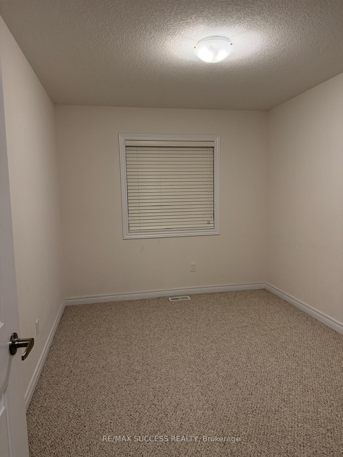 77 Diana Avenue, Unit 4 - Photo 6