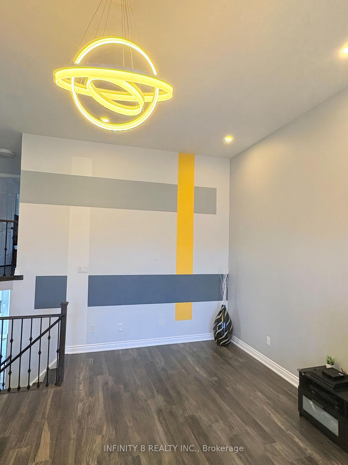 8641 Dogwood Crescent - Photo 13