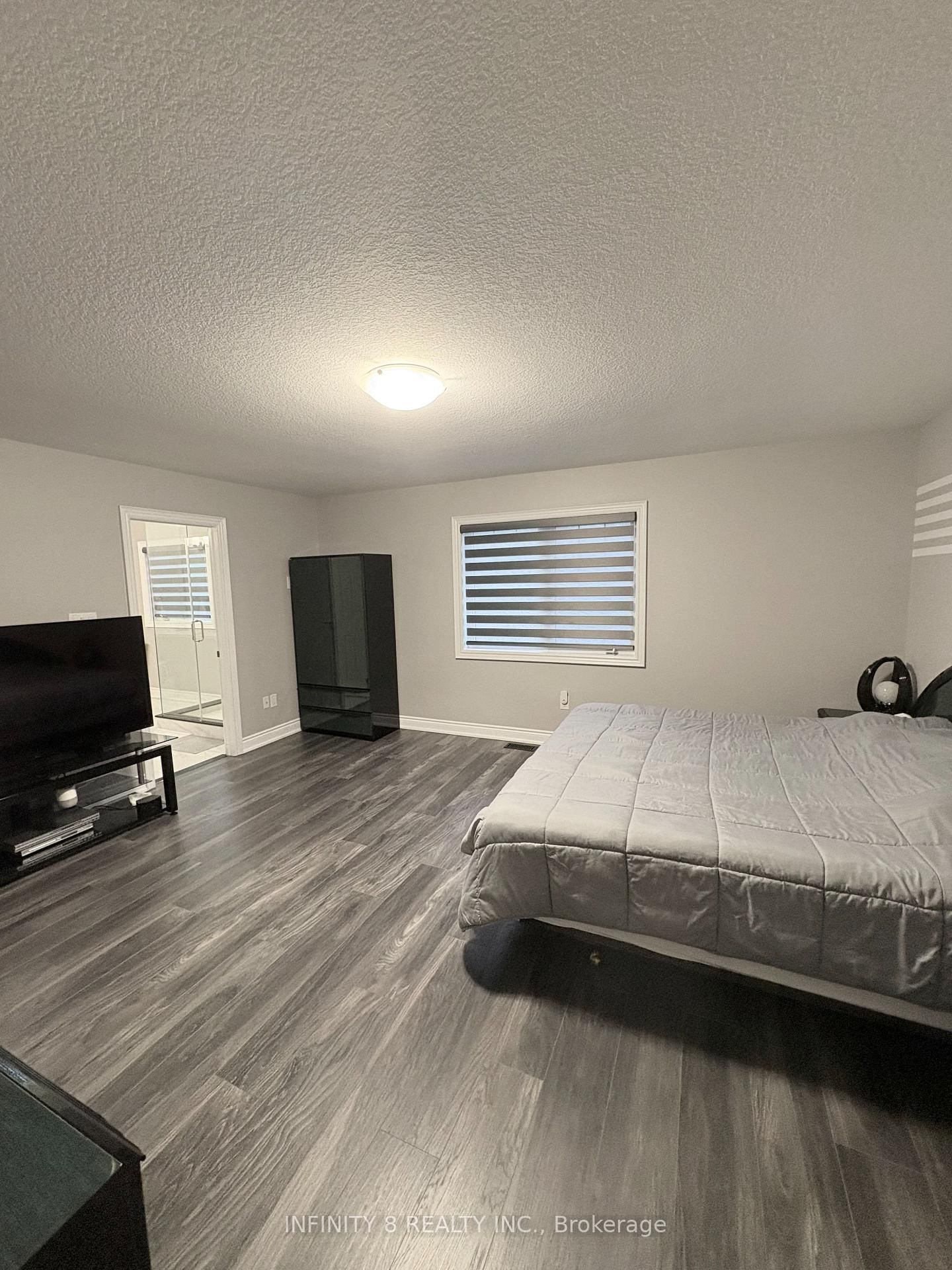 8641 Dogwood Crescent - Photo 16