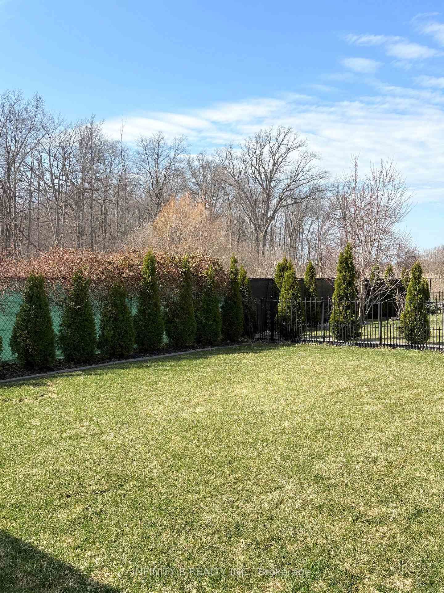 8641 Dogwood Crescent - Photo 29