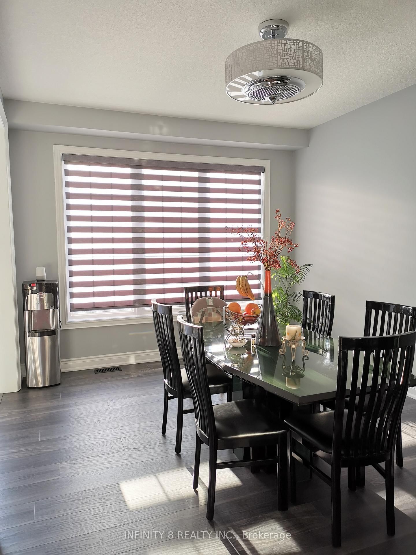 8641 Dogwood Crescent - Photo 6