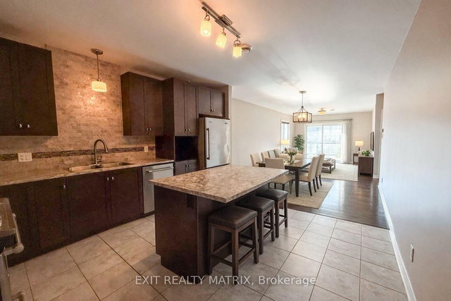 305 - 300 Solstice Crescent