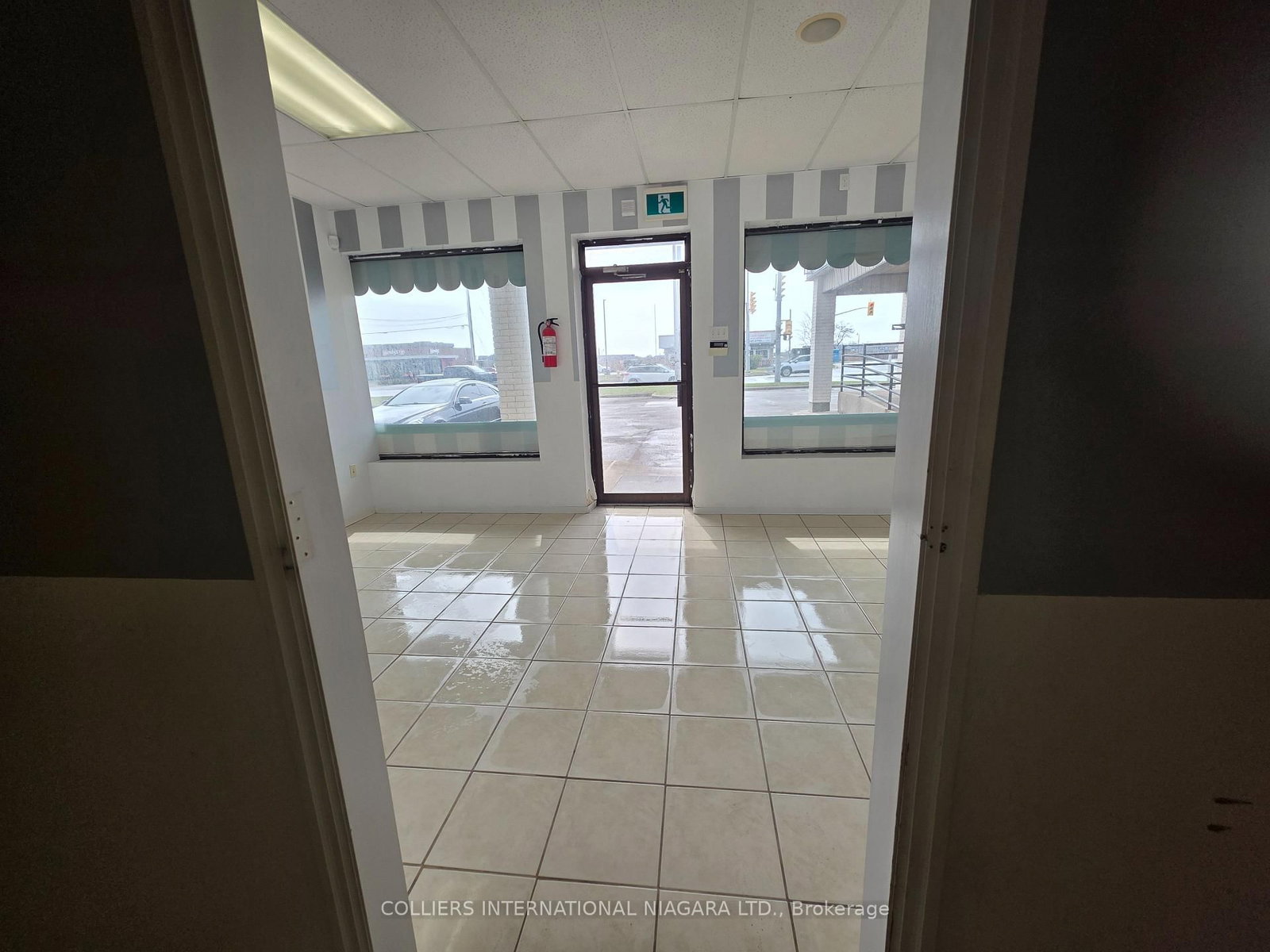 111 HIGHWAY 20E, Unit #4 - Photo 3