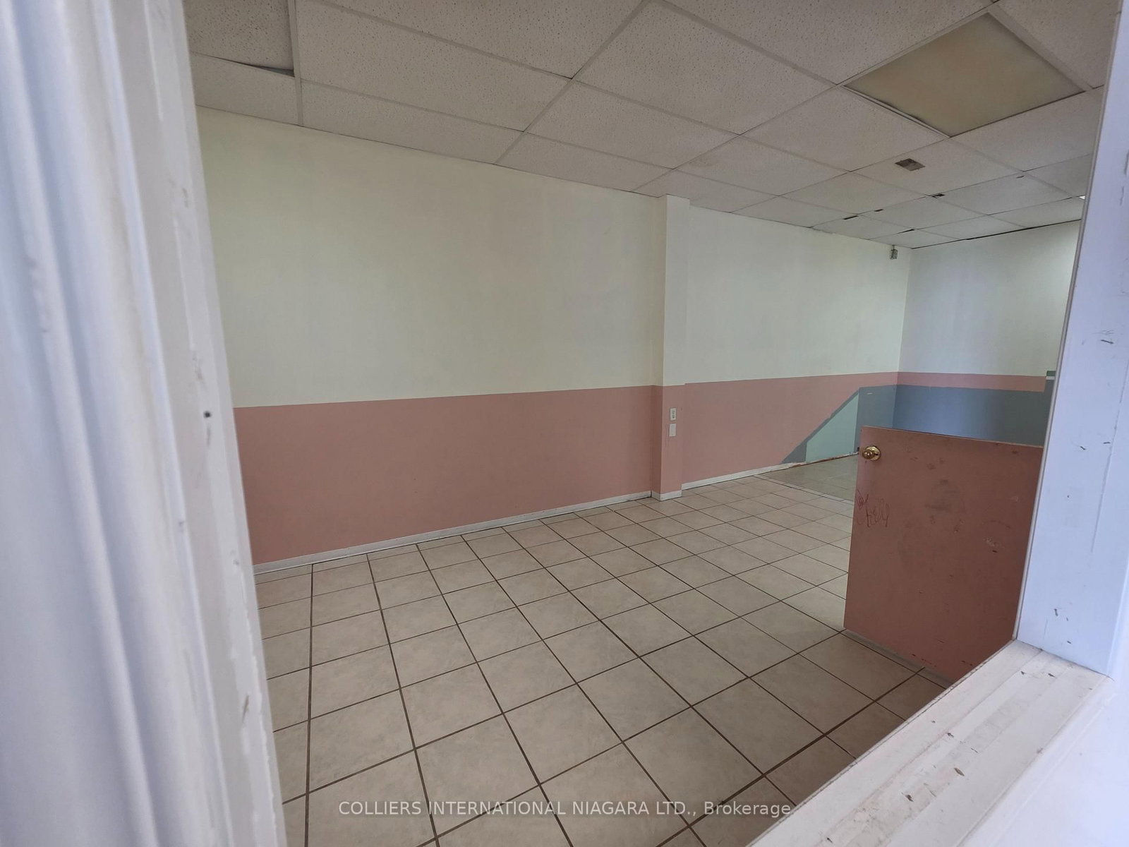 111 HIGHWAY 20E, Unit #4 - Photo 5