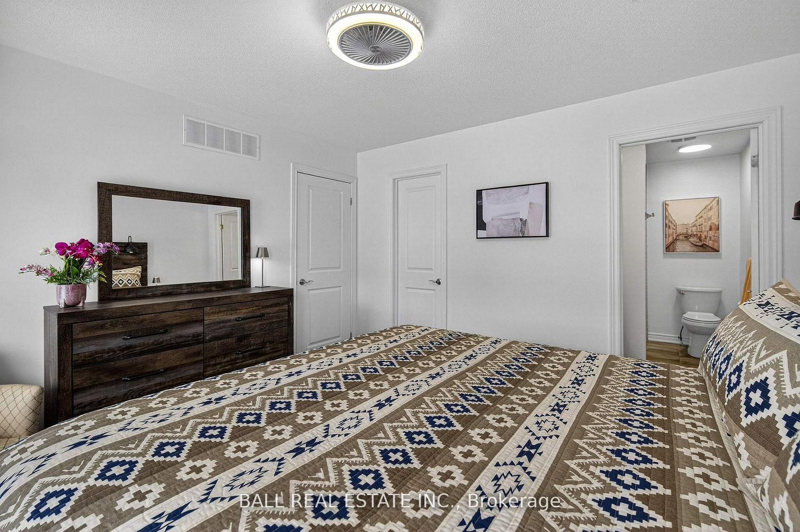 Detached House for sale at 74 Flitton Avenue, Peterborough, Ontario, K9H 0G5 - Northcrest Ward 5 - MLS: X12993076