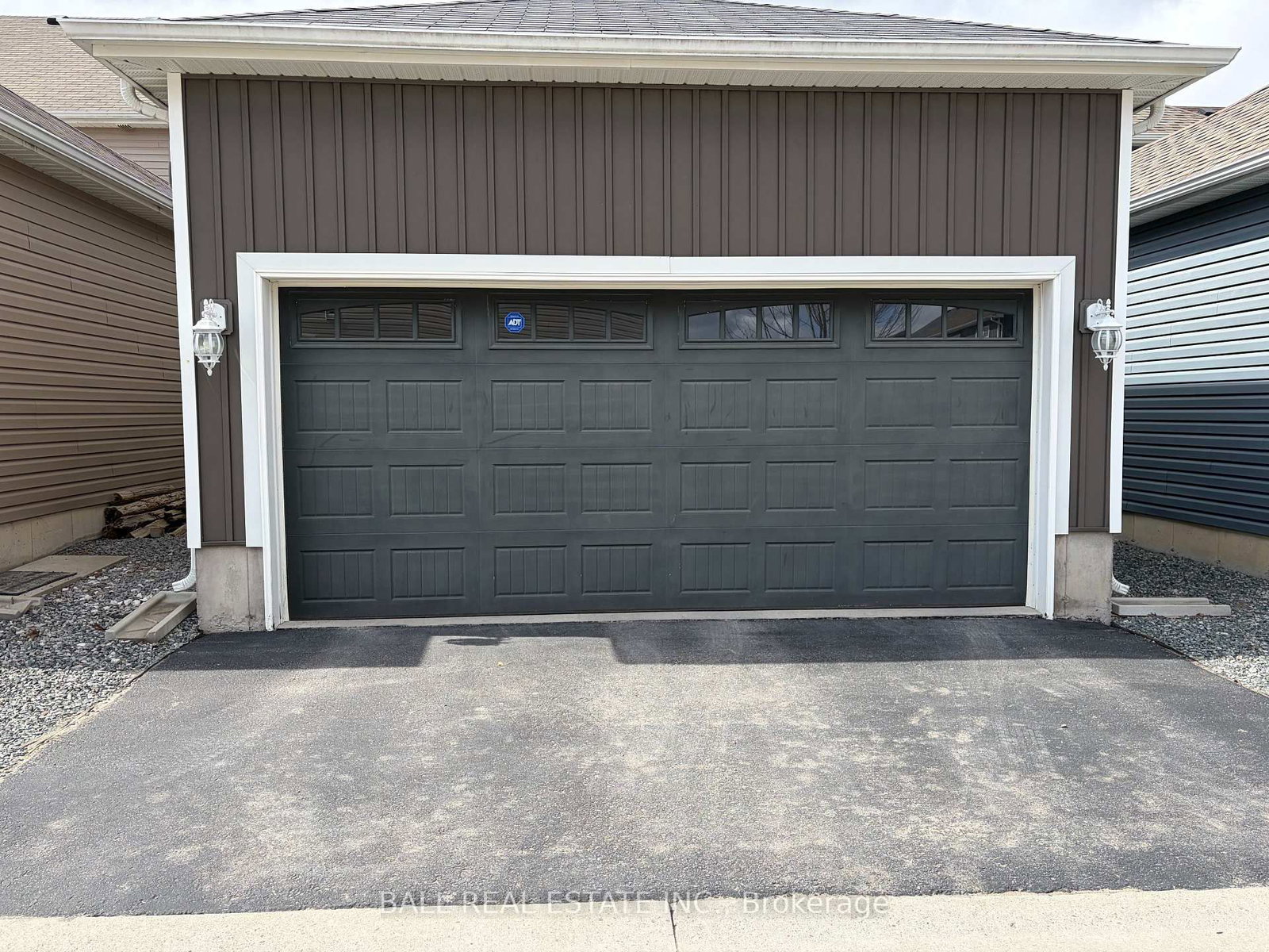 Detached House for sale at 74 Flitton Avenue, Peterborough, Ontario, K9H 0G5 - Northcrest Ward 5 - MLS: X12993076