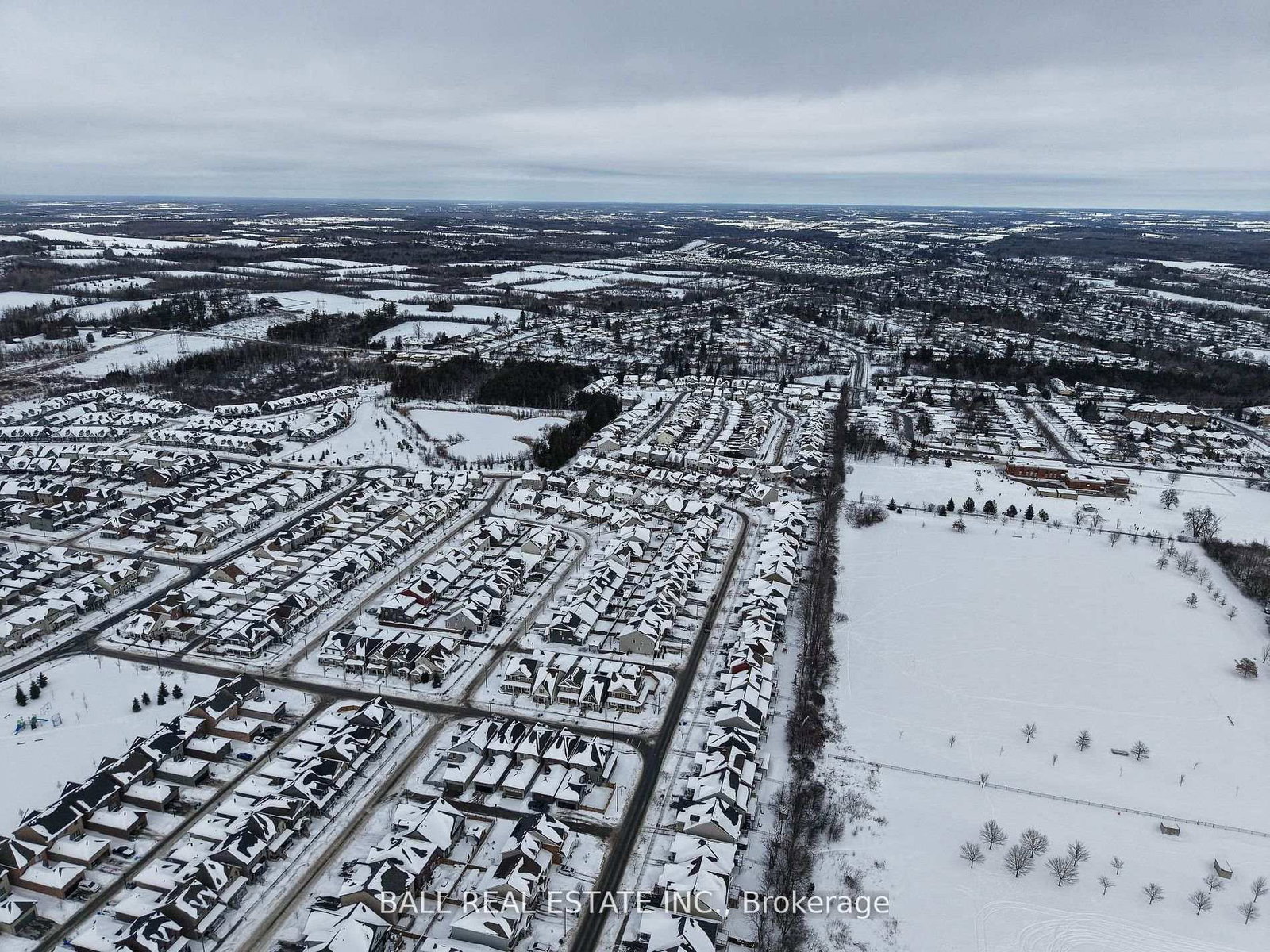 Detached House for sale at 74 Flitton Avenue, Peterborough, Ontario, K9H 0G5 - Northcrest Ward 5 - MLS: X12993076