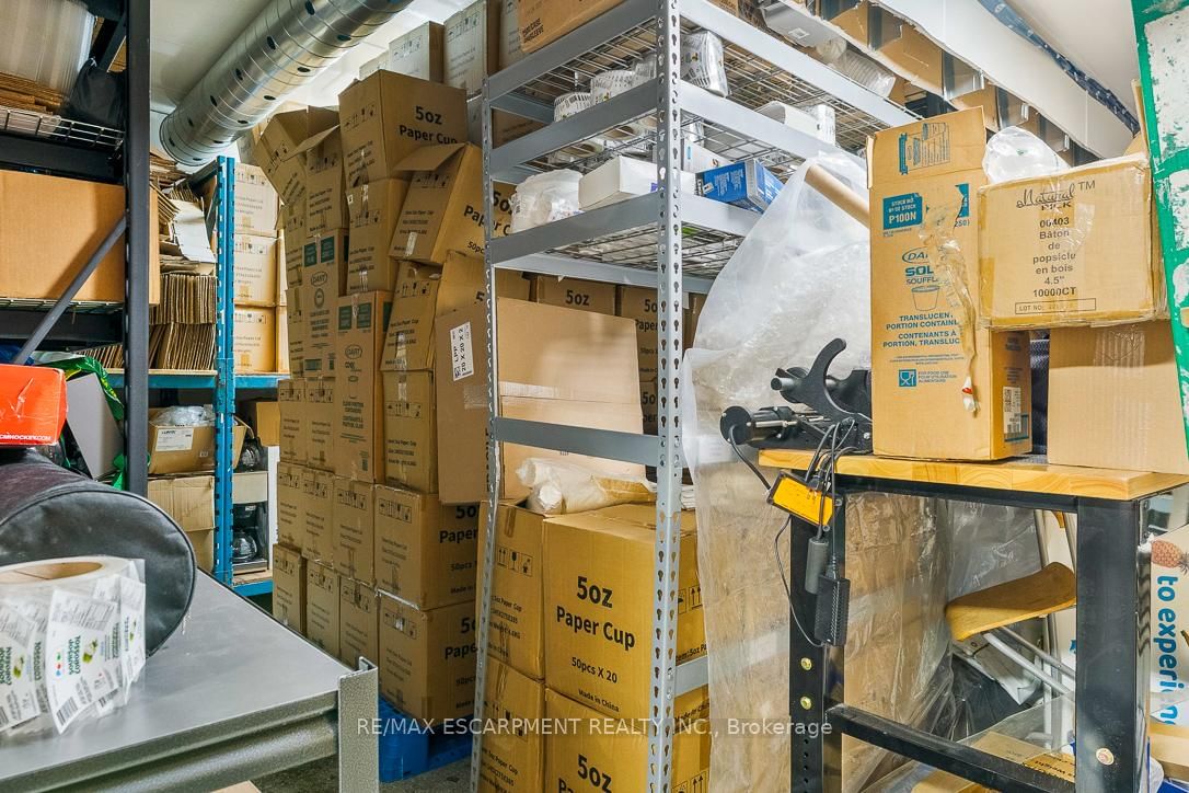 70 Monarch Road, Unit 5 - Photo 42