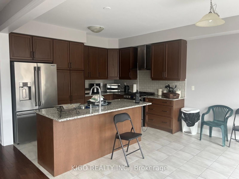 65 Stern Dr, Welland, L3B 0M3 | Image 2