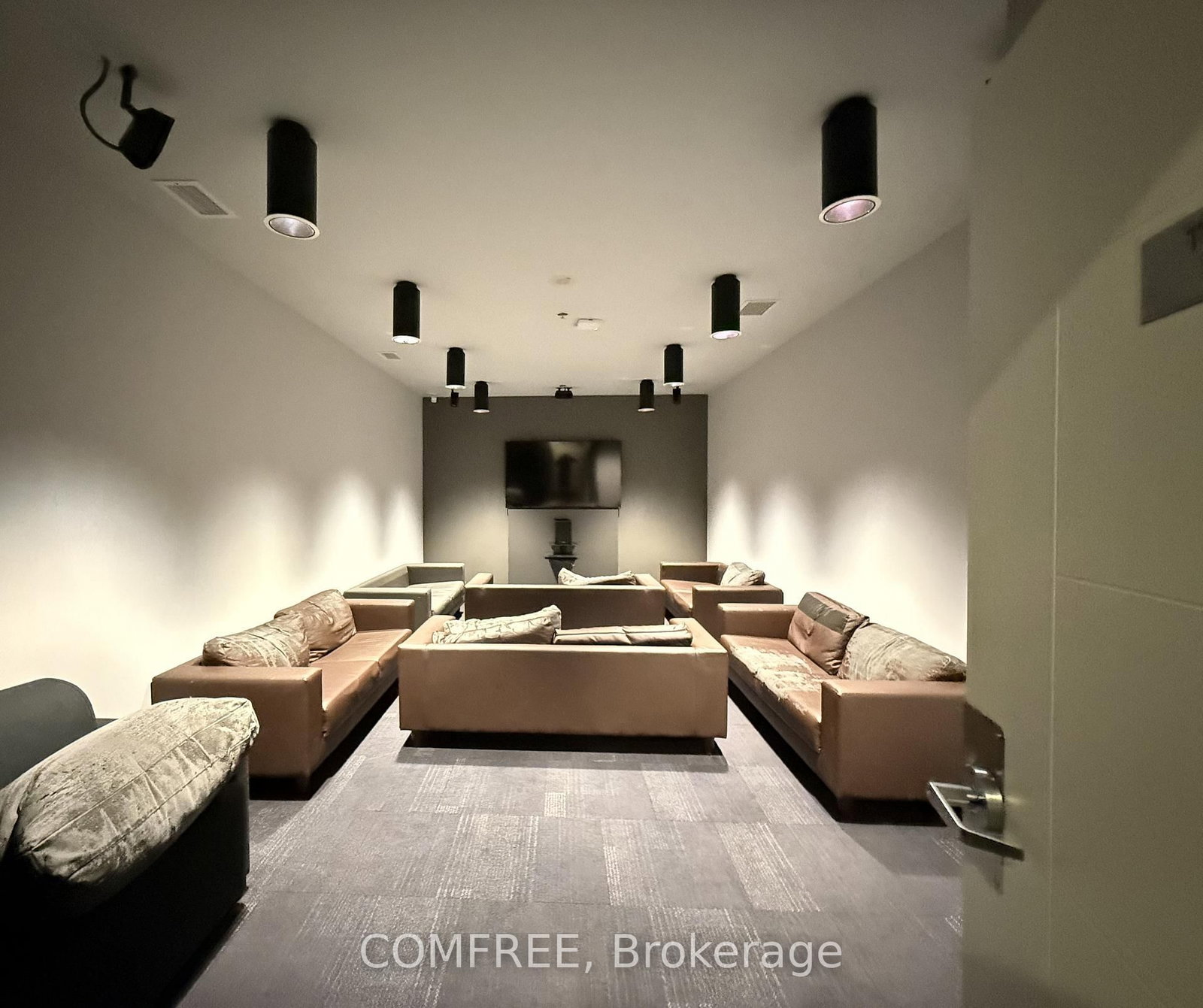 318 Spruce Street, Unit 2 - Photo 10