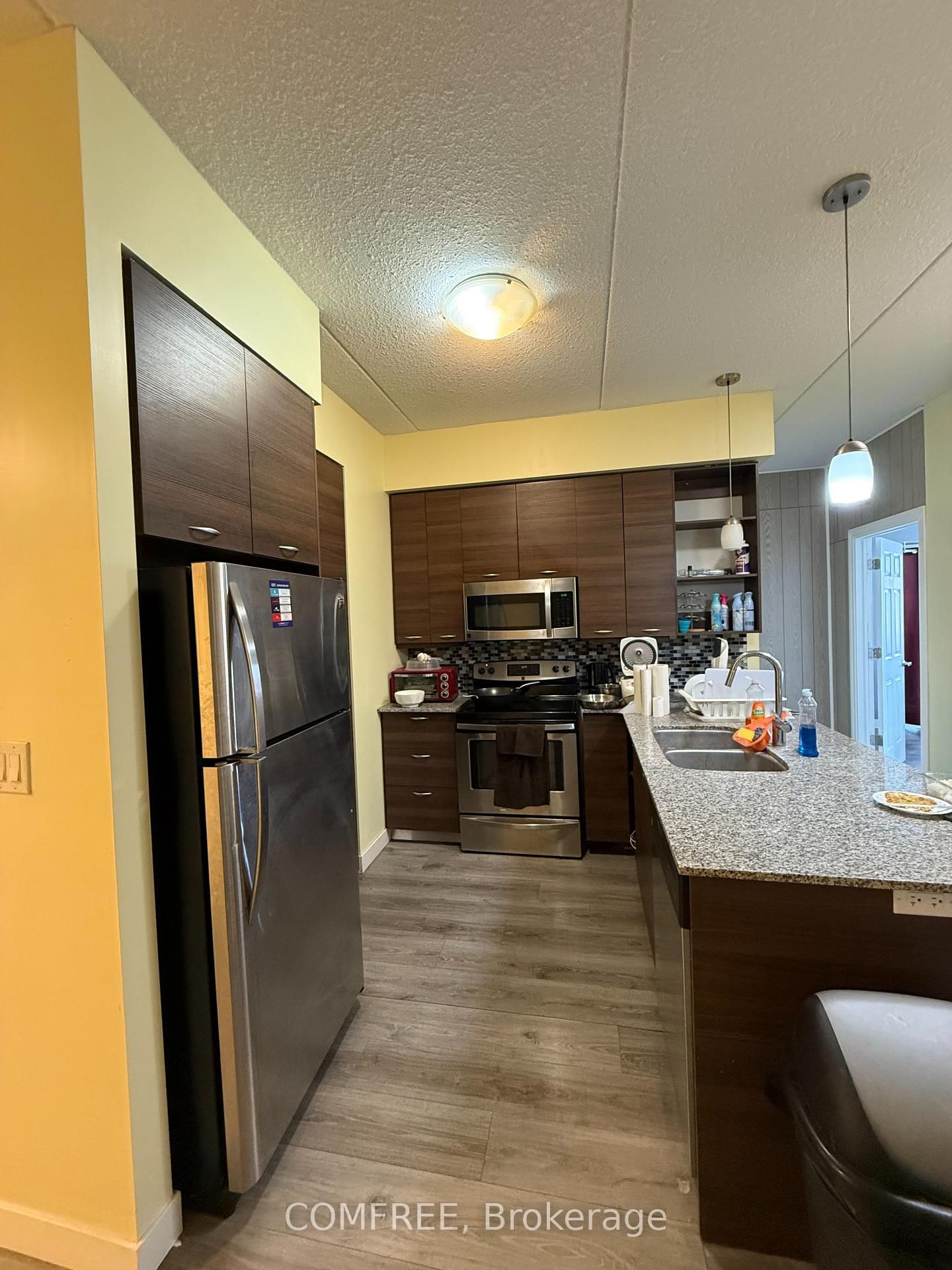 318 Spruce Street, Unit 2 - Photo 14