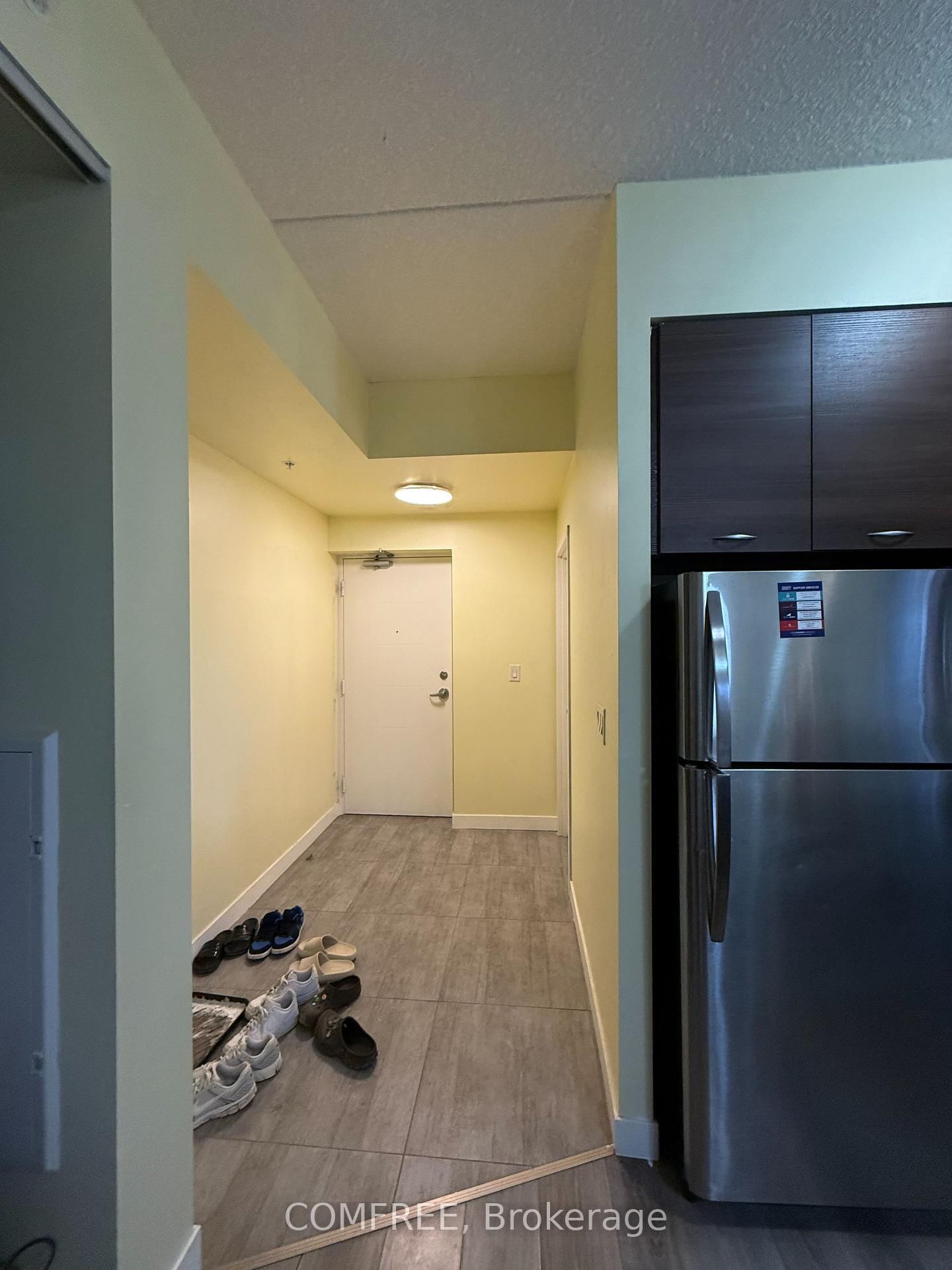 318 Spruce Street, Unit 2 - Photo 15