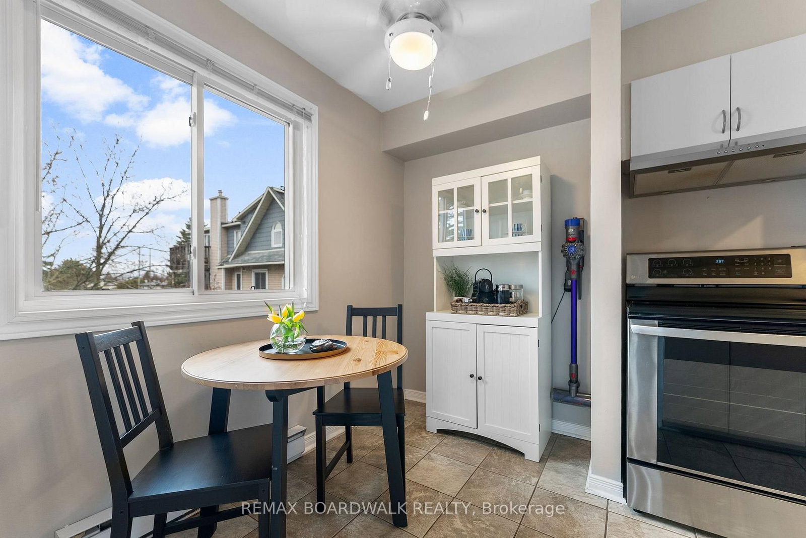 614 Tanguay Court - Photo 12