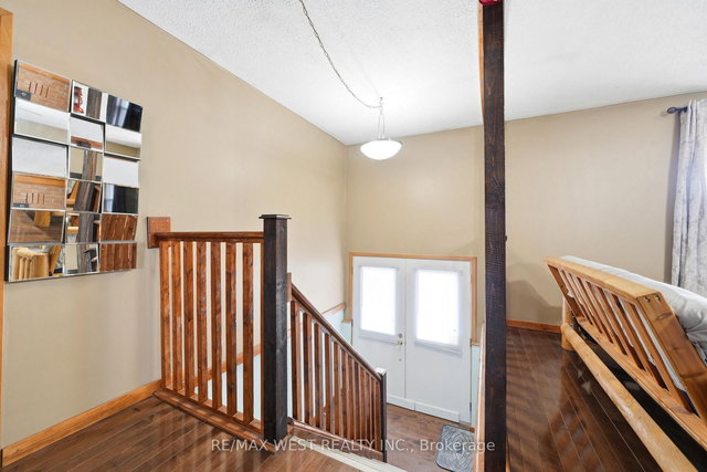 542310 Concession 14 Road