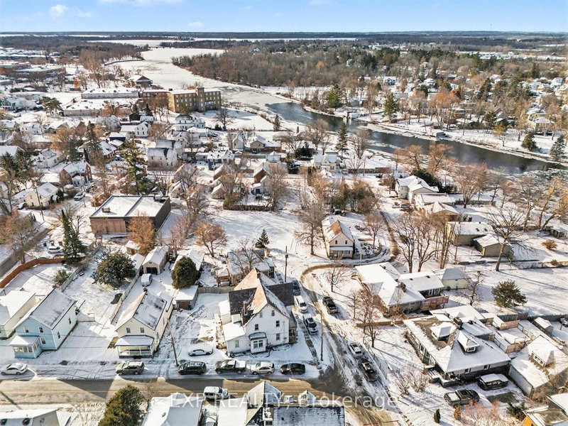 42 Allan St, Carleton Place, K7C 1T3 | Image 3